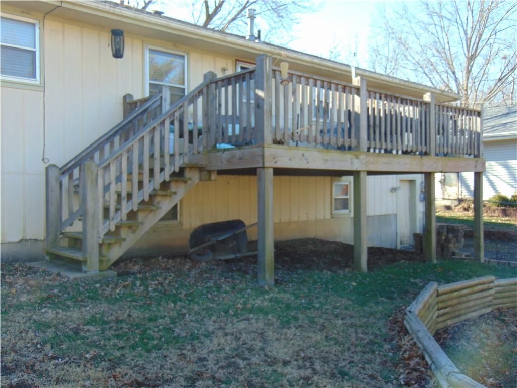 1104 Halsey Terrace — photo 38