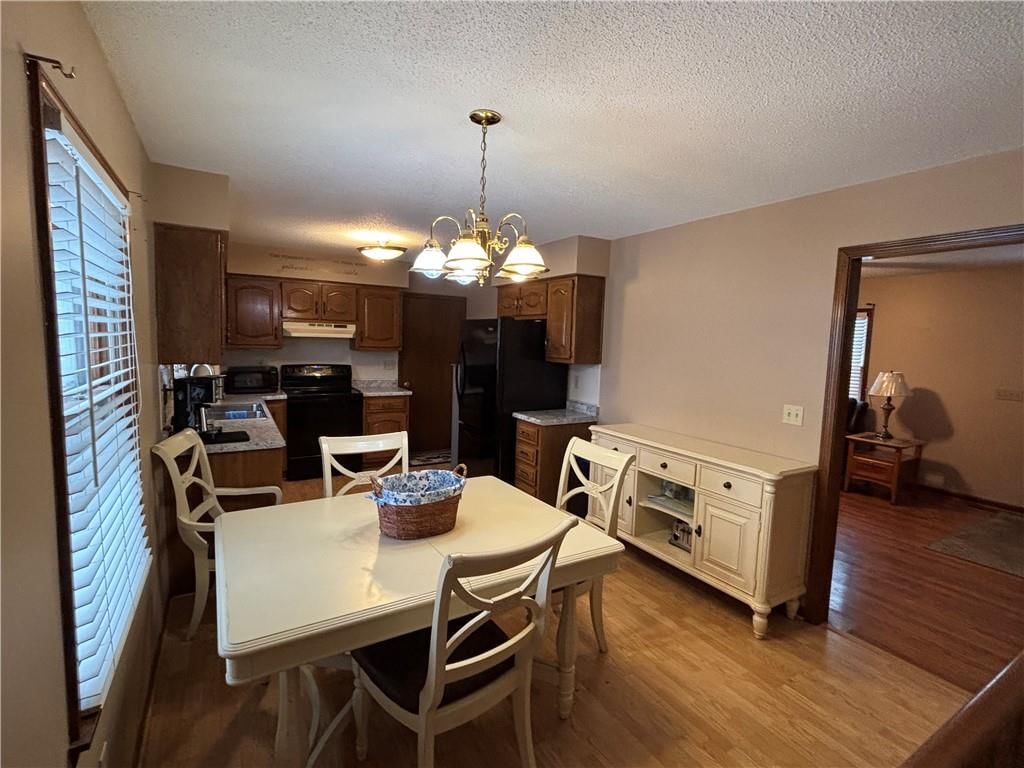1104 Halsey Terrace — photo 41