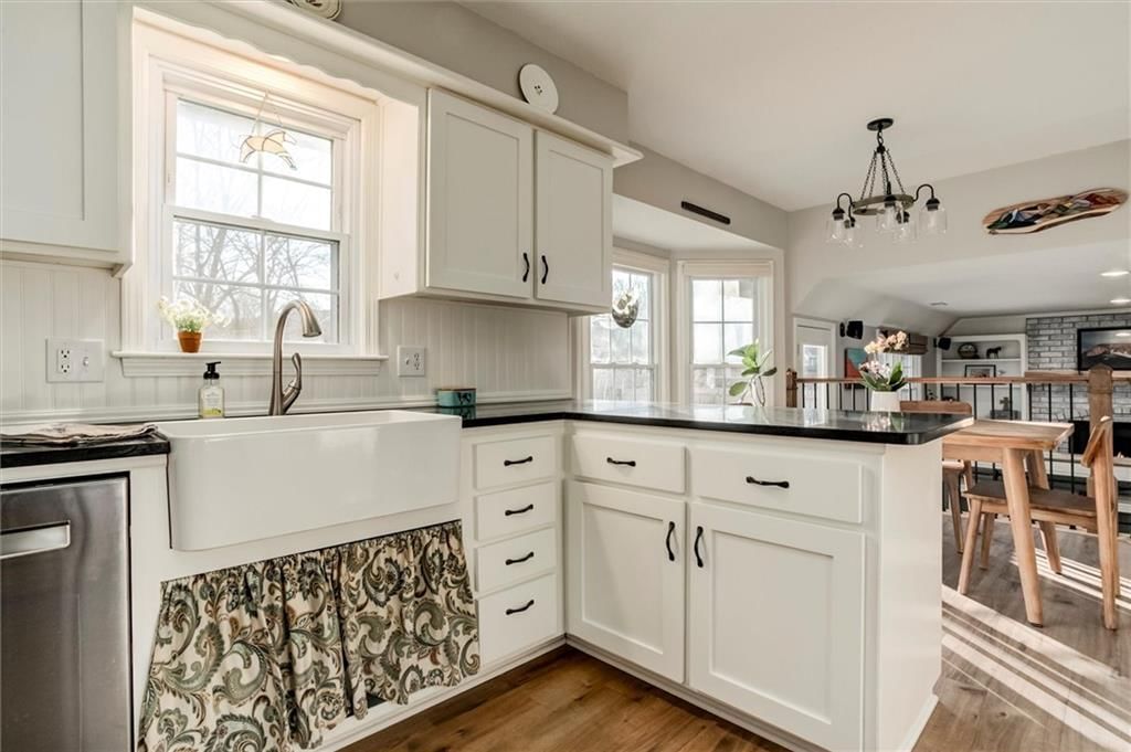 14739 S Locust Street — photo 11