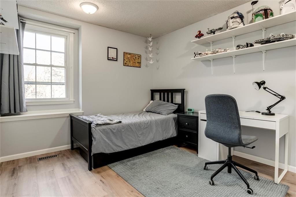 14739 S Locust Street — photo 19