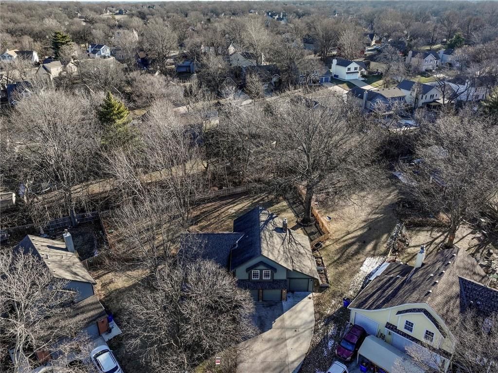 14739 S Locust Street — photo 35