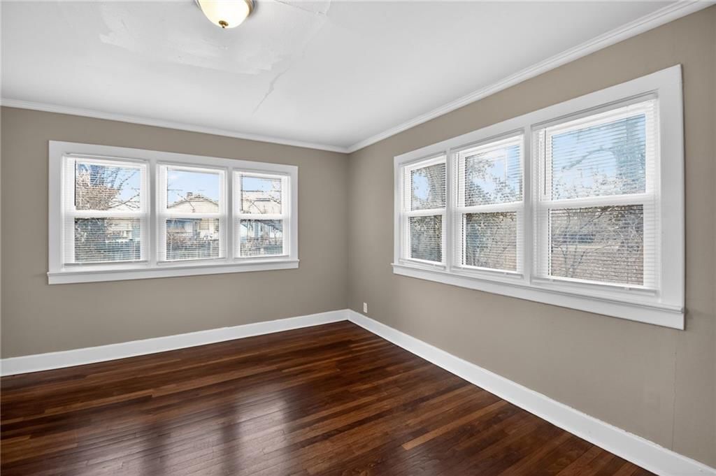 2407 E 68th Terrace — photo 9