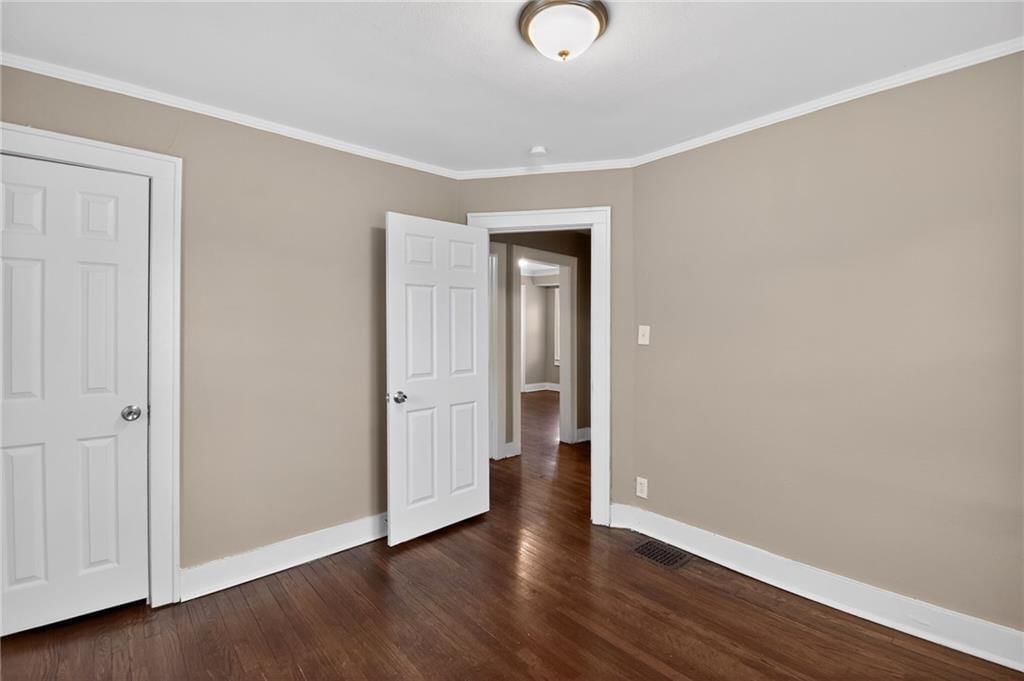 2407 E 68th Terrace — photo 20