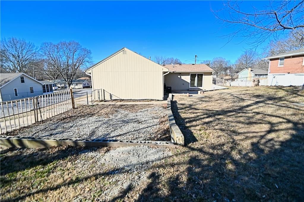 2701 N 74th Street — photo 28
