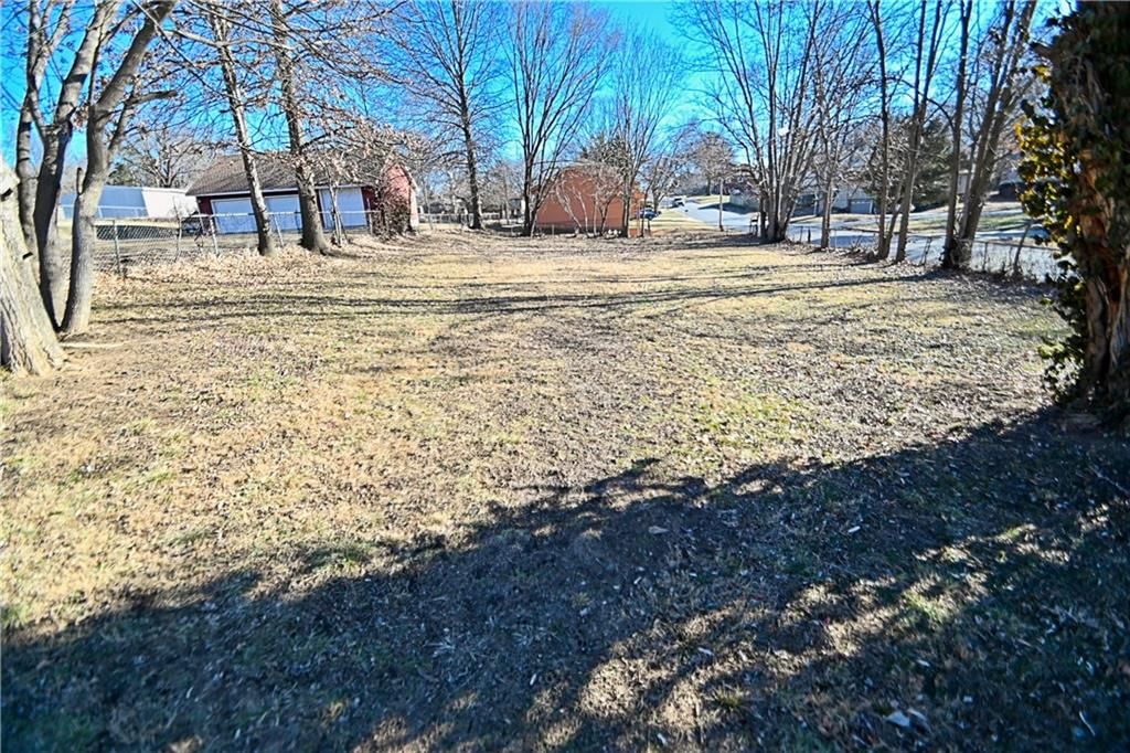2701 N 74th Street — photo 29