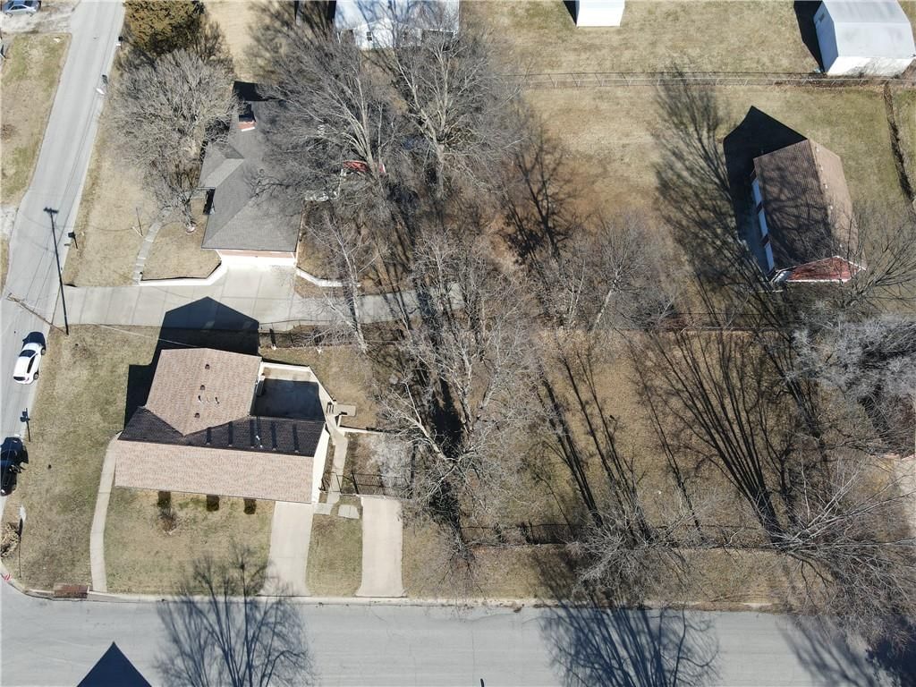 2701 N 74th Street — photo 34