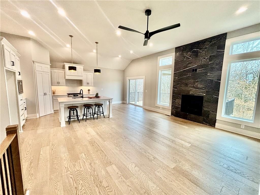 1204 NW 5th Street — photo 3