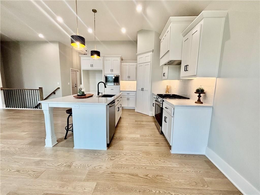 1204 NW 5th Street — photo 6