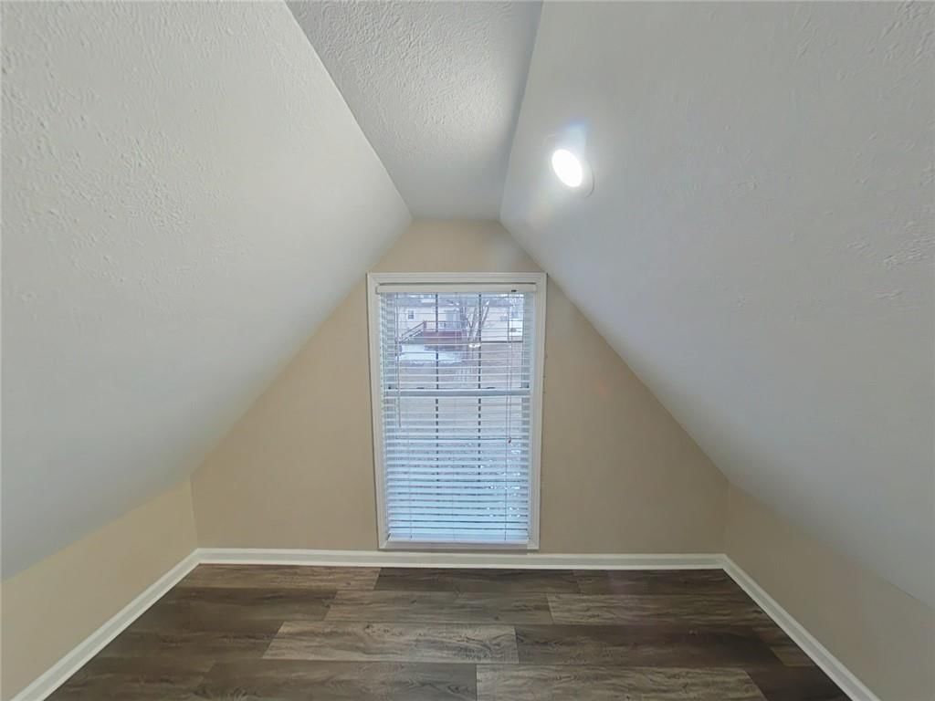 36 Logan Street — photo 15