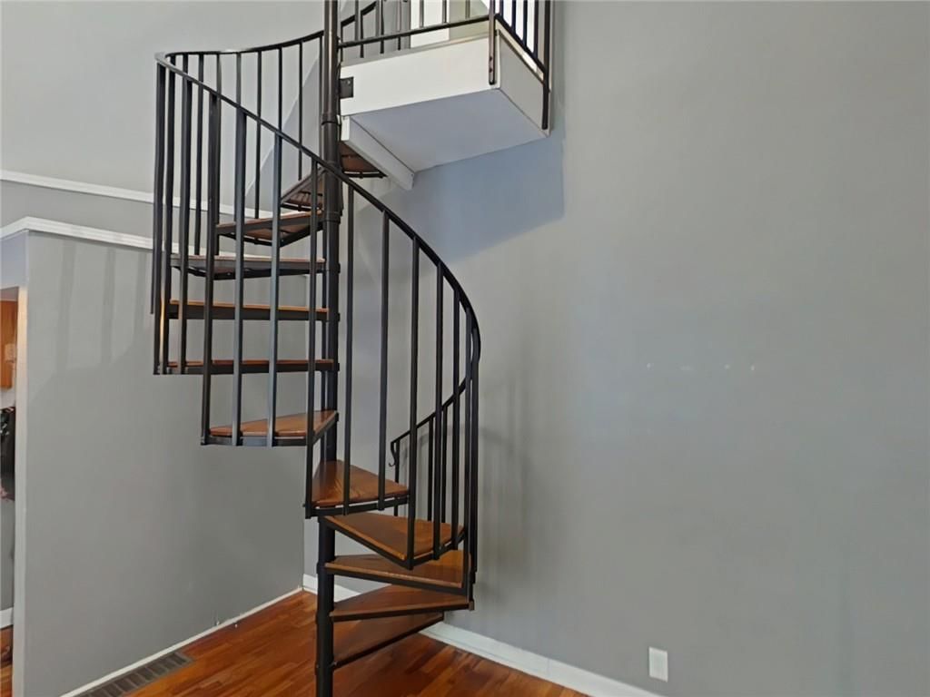 36 Logan Street — photo 26