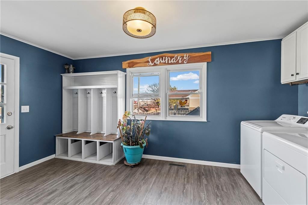 409 W Main Street — photo 12
