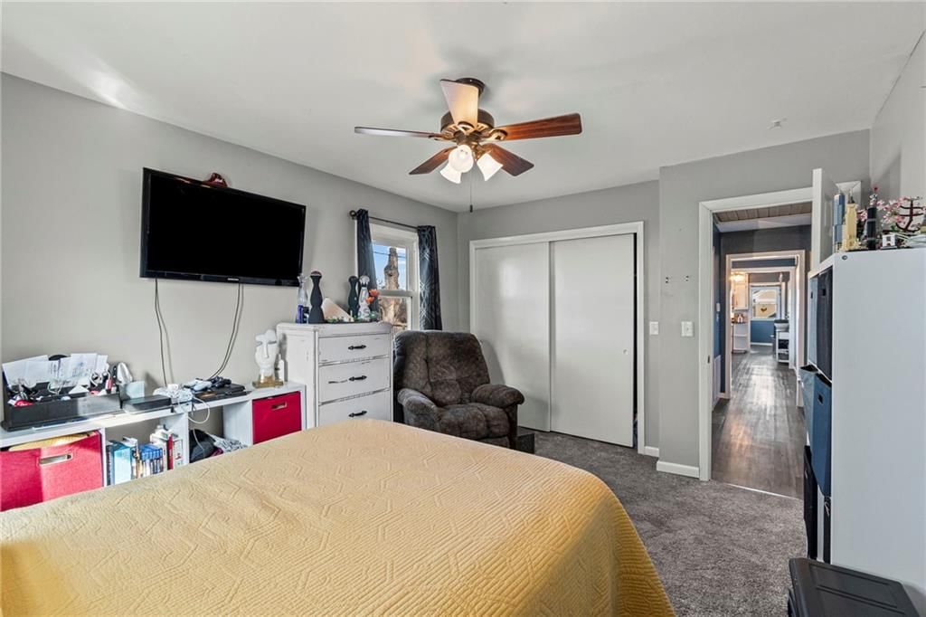 409 W Main Street — photo 18