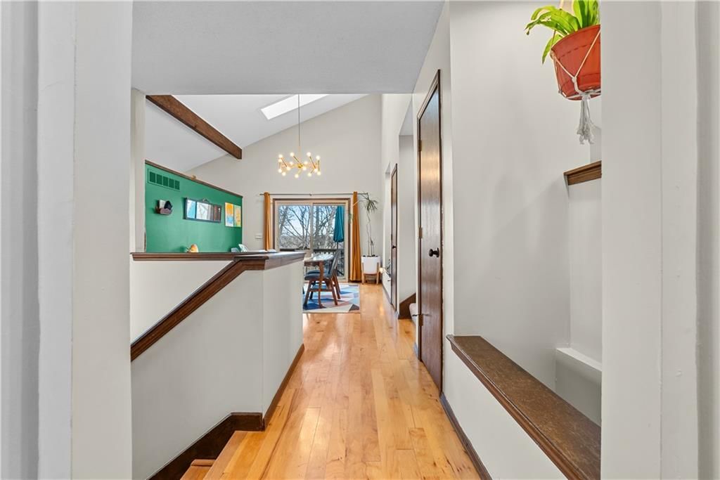7112 N Belleview Avenue — photo 5