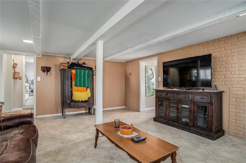 1705 SW Mcarthur Street — photo 14