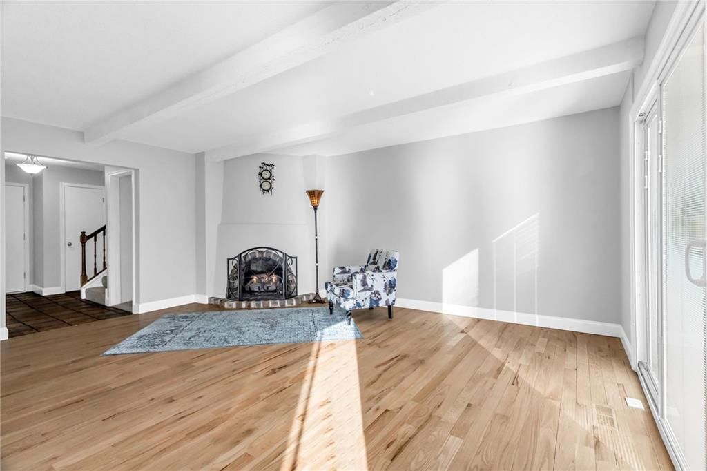 10239 Robinson Street — photo 5