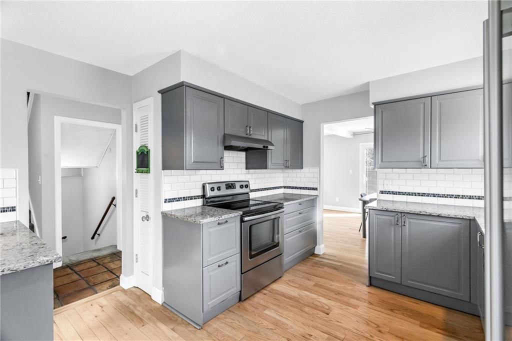 10239 Robinson Street — photo 8