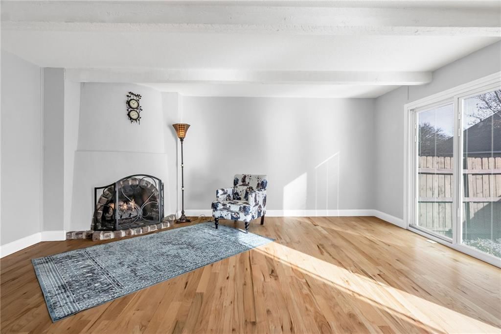 10239 Robinson Street — photo 11