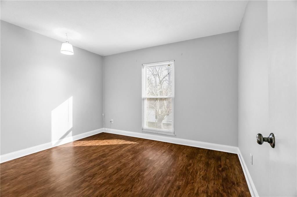 10239 Robinson Street — photo 19