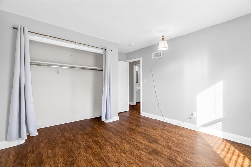10239 Robinson Street — photo 20