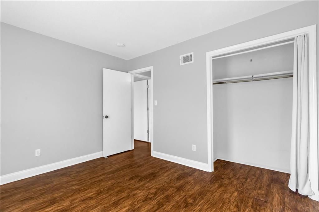 10239 Robinson Street — photo 21