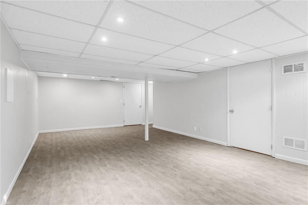 10239 Robinson Street — photo 23