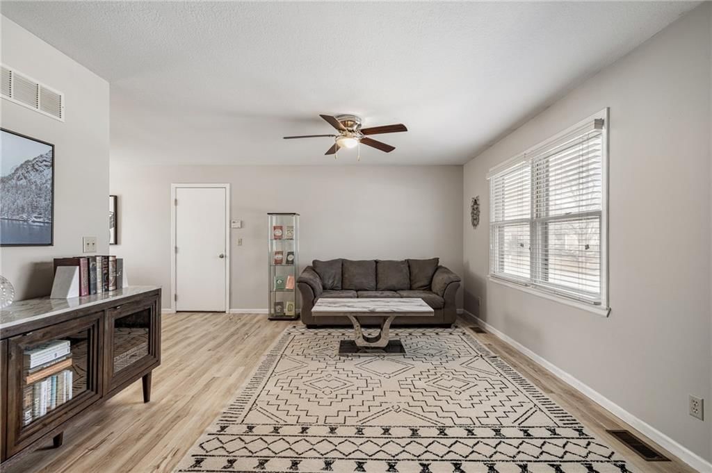 1417 Cedar Street — photo 4