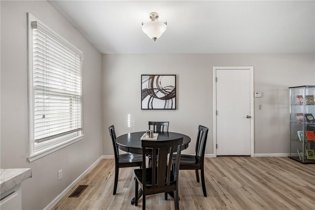 1417 Cedar Street — photo 11