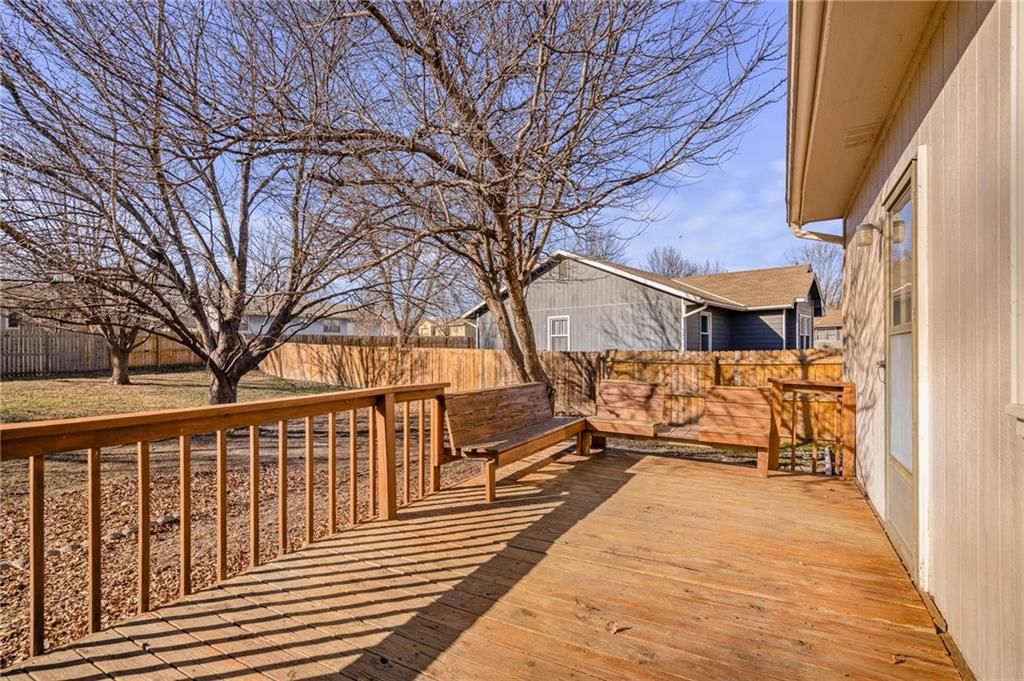 1417 Cedar Street — photo 30