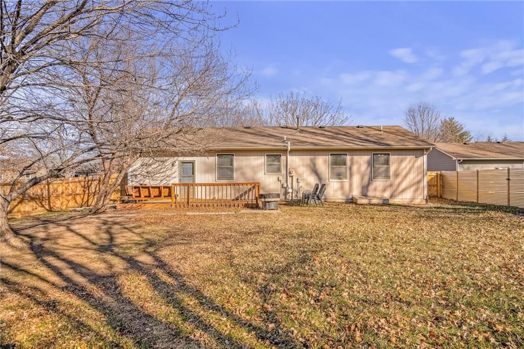 1417 Cedar Street — photo 35
