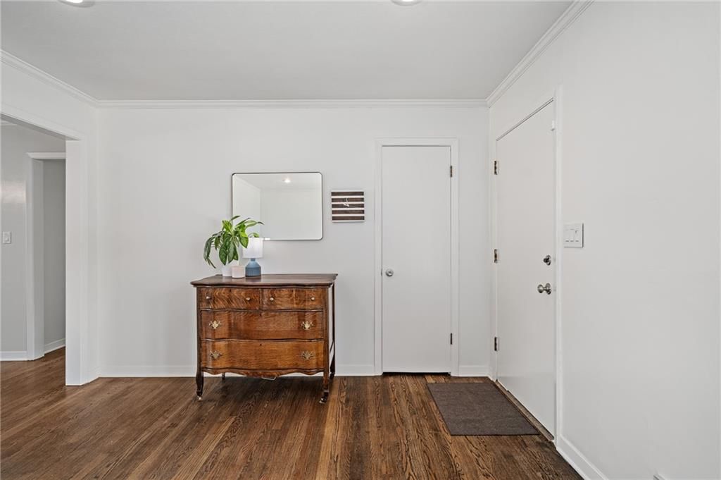 7206 W 71st Terrace — photo 9