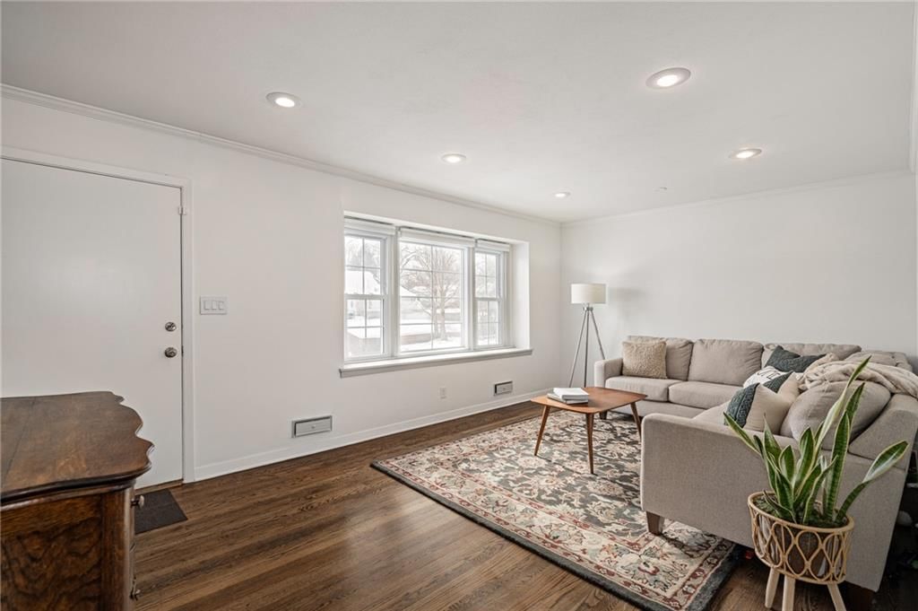 7206 W 71st Terrace — photo 11