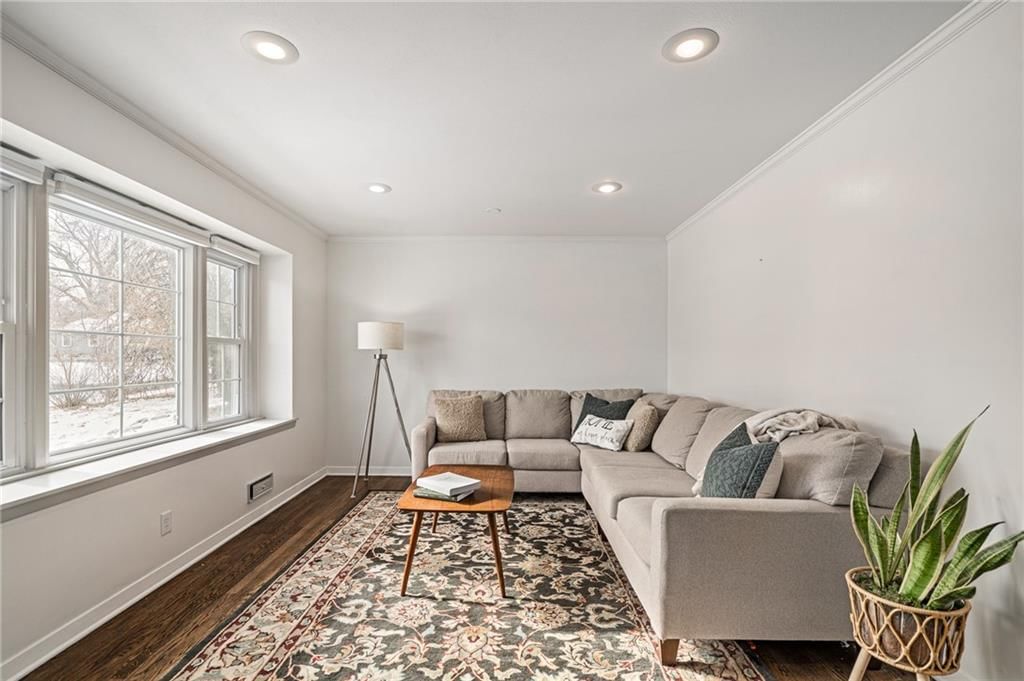 7206 W 71st Terrace — photo 12