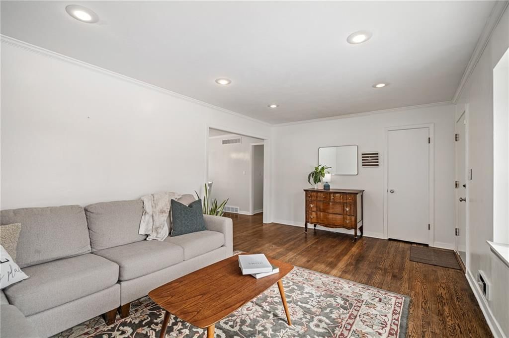 7206 W 71st Terrace — photo 13
