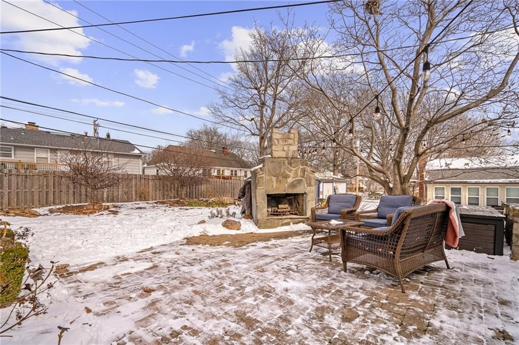7206 W 71st Terrace — photo 35