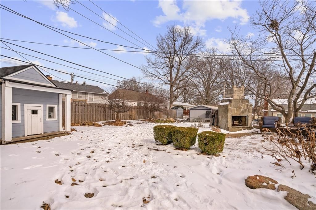 7206 W 71st Terrace — photo 37