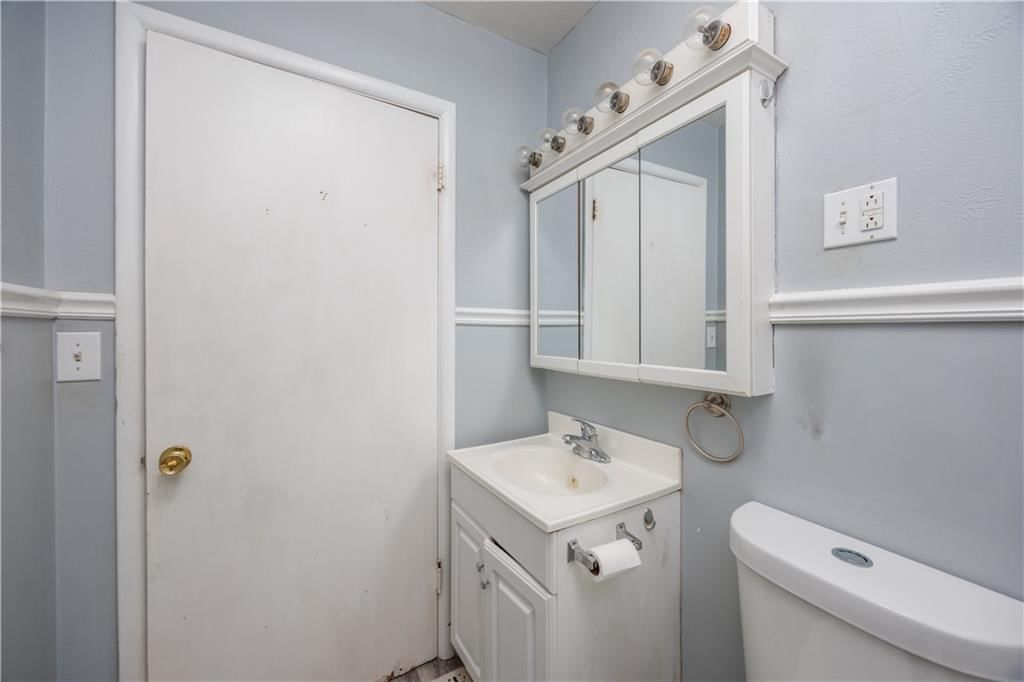 311 S Grant Street — photo 12