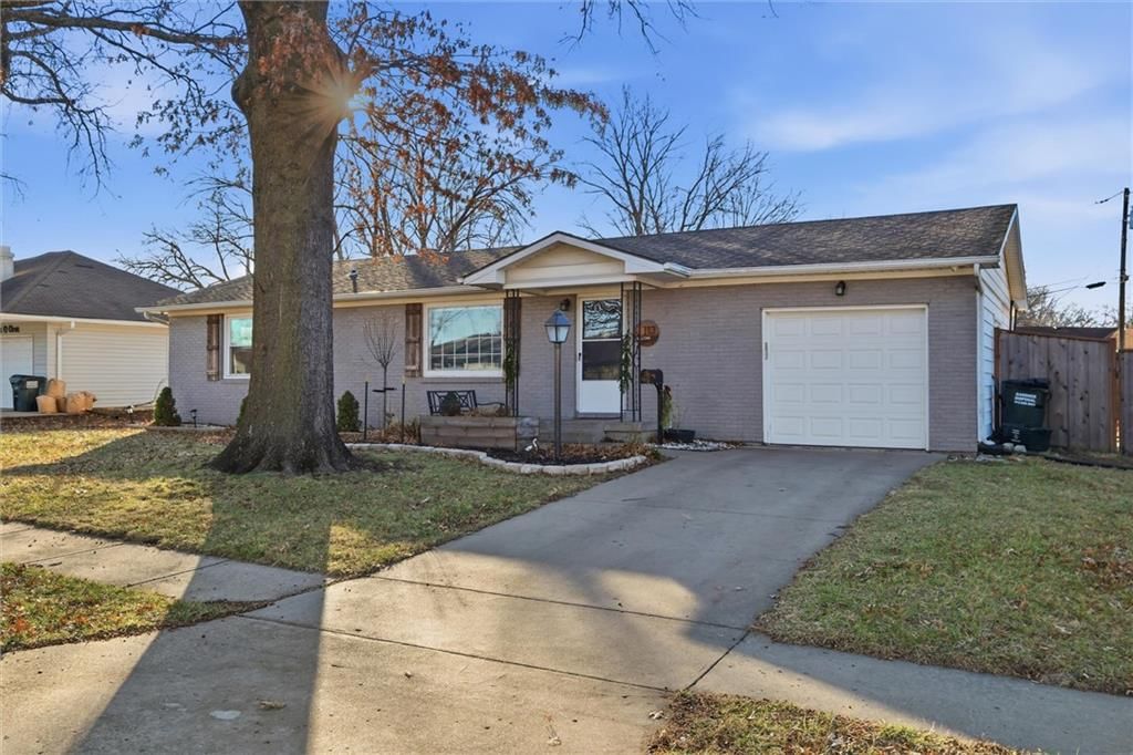 113 W Apache Lane — photo 3
