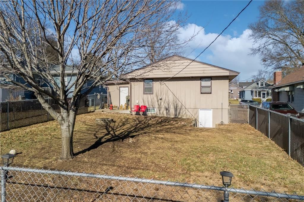 2406 Edmond Street — photo 17