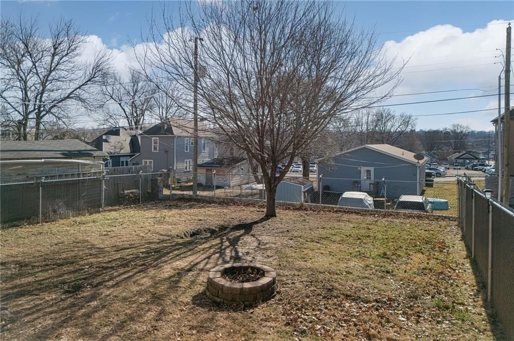 2406 Edmond Street — photo 19