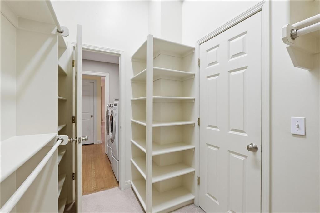 11813 S Hallet Street — photo 19