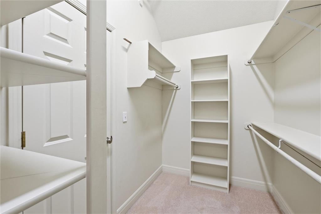 11813 S Hallet Street — photo 21