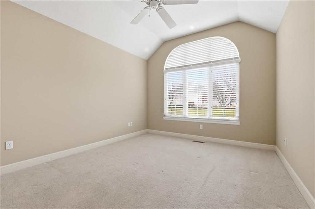 11813 S Hallet Street — photo 24