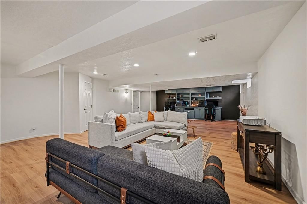13015 MACKEY Street — photo 28