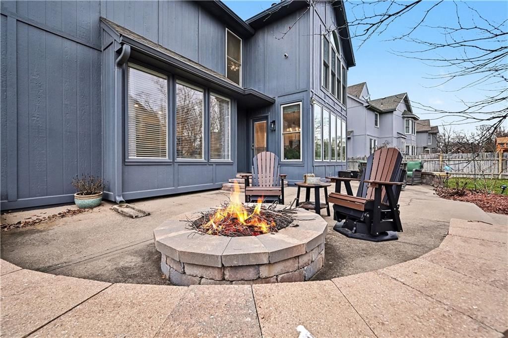 13015 MACKEY Street — photo 32