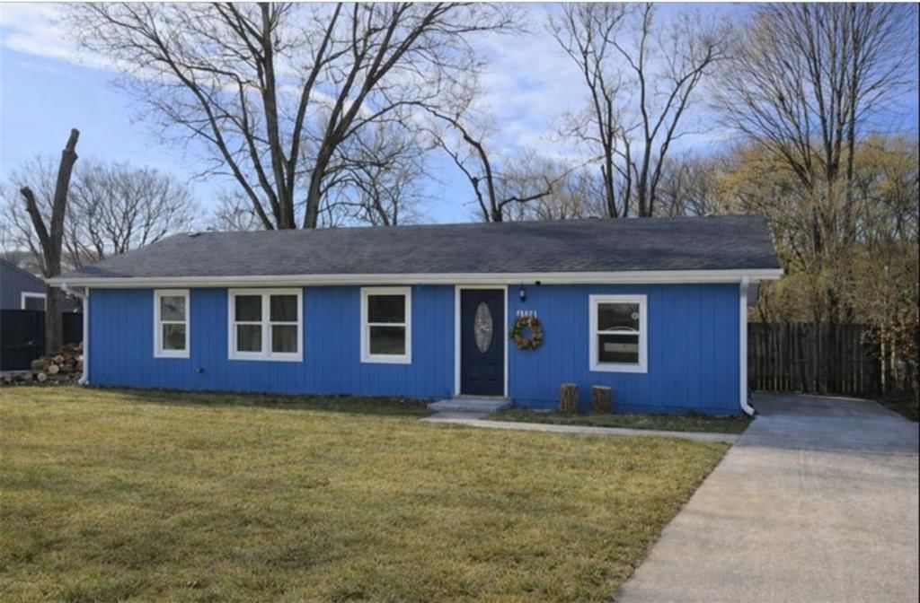 1506 N 61st Terrace — photo 3