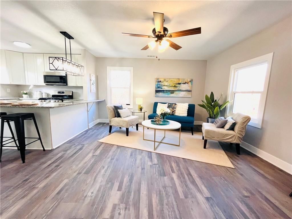 1506 N 61st Terrace — photo 5