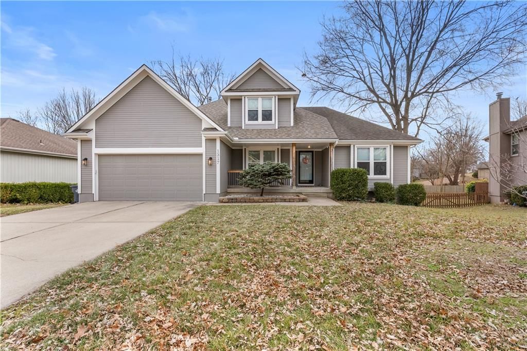 1317 NE Quail Walk Drive — photo 2