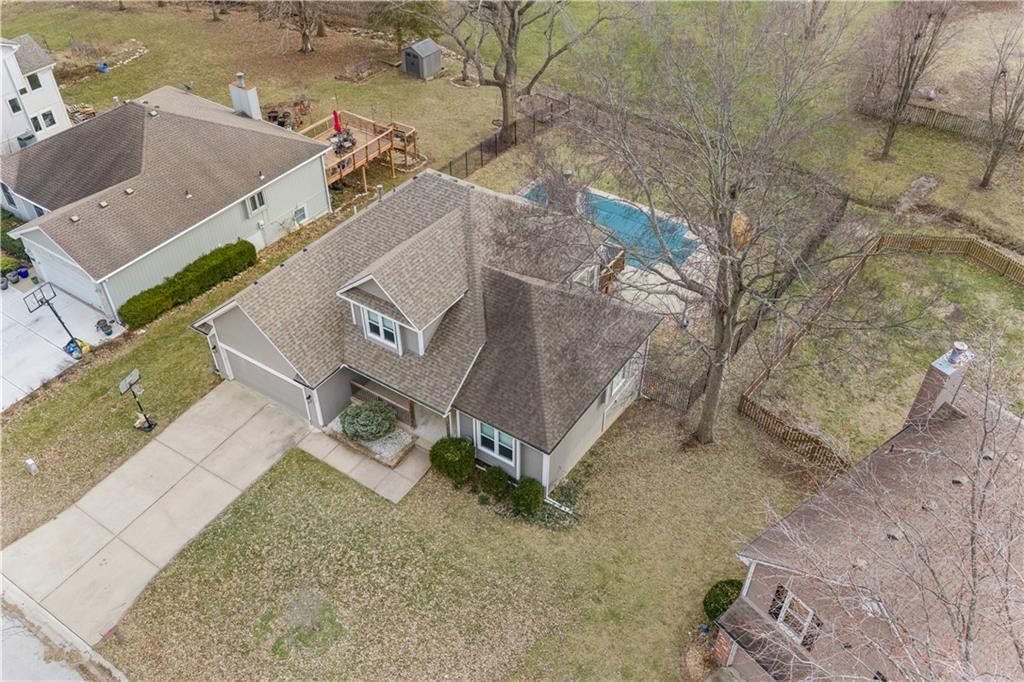 1317 NE Quail Walk Drive — photo 46