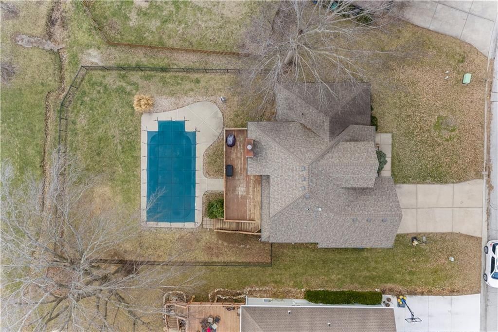 1317 NE Quail Walk Drive — photo 49