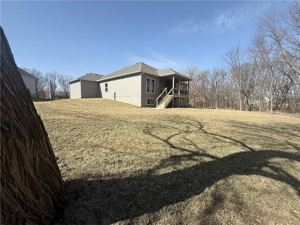 9439 N Belton Avenue — photo 23